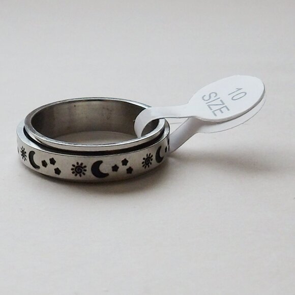 Stainless Steel Spinner Fidget Ring For Anxiety NEW Size 10 Moon & Stars Design - Picture 2 of 5